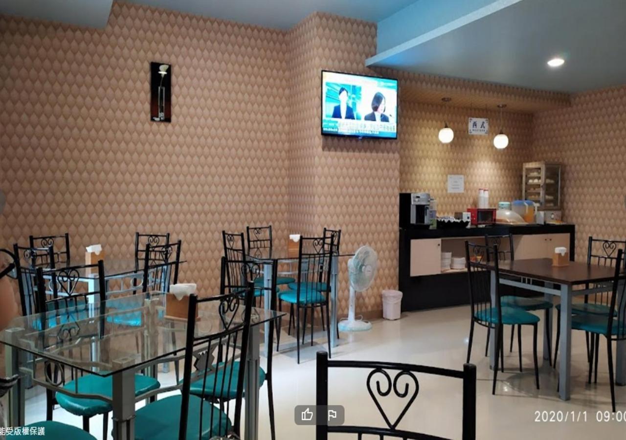 Hua Xiang Motel - Arena Kaohsiung Eksteriør billede