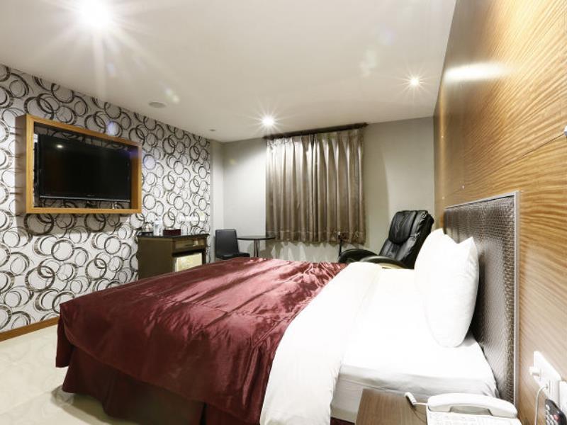 Hua Xiang Motel - Arena Kaohsiung Eksteriør billede